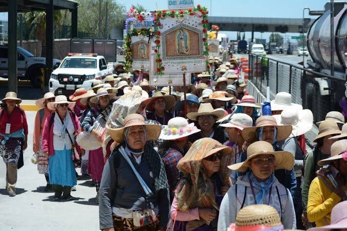 📲Resumen del miércoles 24 de junio de 2026 de Expreso Querétaro. 🚚AMOTAC realizó paro nacional, hubo concentración de unidades. ⛪️Peregrinación al Tepeyac sigue en pie, fieles católicos se preparan.
