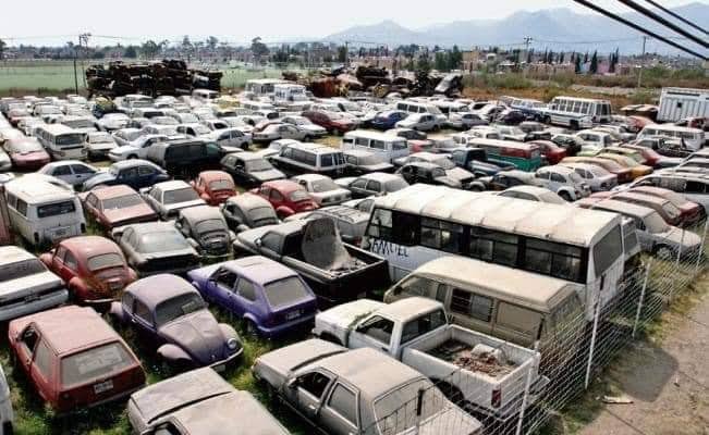 📲Resumen del lunes 27 de junio de 2026 de Expreso Querétaro. 🛂En dos meses estará listo el proyecto para una rampa de frenado en la Méx-Qro. ✝️Fatal accidente deja una persona fallecida a la altura de Santa Rosa Jáuregui. 🚘Abrirán 6 nuevos corralones ante la creciente demanda.
