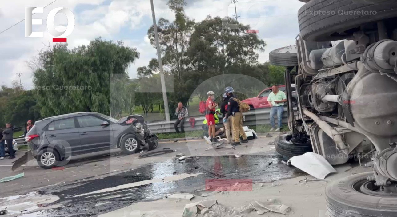 📲Resumen del jueves 02 de junio de 2026 de Expreso Querétaro.💥🚛Carambola termina con 13 vehículos y nueve lesionados. 📦Qro enviarán ayuda humanitaria a Venezuela. ☔️No guarde el paraguas seguirán las lluvias.