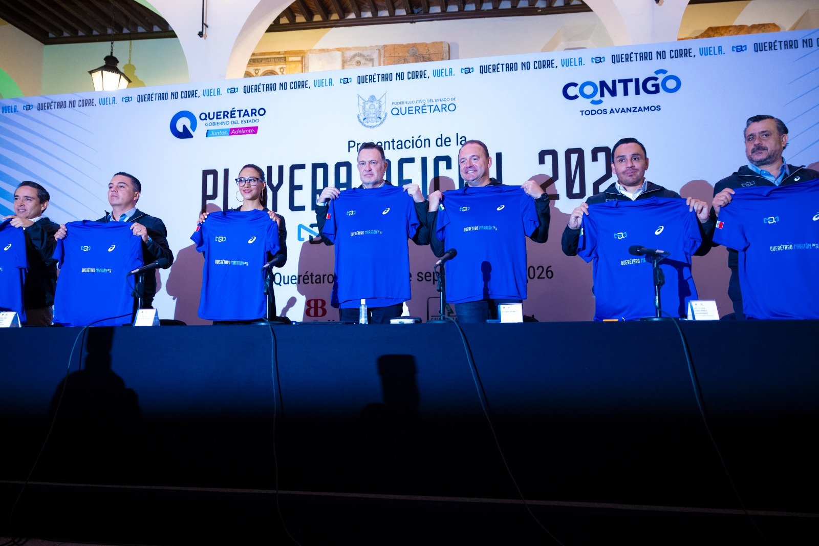 📲Resumen del martes 22 de septiembre de 2026 de Expreso Querétaro. 👕Presentan playera oficial del #QroMaratón2026. 🌬️Pronostican 56 frentes fríos para esta temporada. ⚽️Partido de Gallos vs Atlas será en la misma fecha que el concierto Pulso GNP.