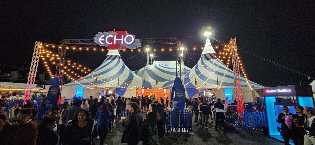 📲Resumen del jueves 03 de septiembre de 2026 de Expreso Querétaro.🎪Cirque du Soleil llegó a Querétaro con el espectáculo ECHO.🤦🏻‍♀️Le quisieron ganar el paso al tren y terminaron en colisión.✝️Fatal accidente en Paseo de la República.